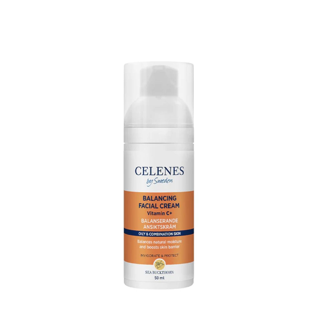 Kem dưỡng Vitamin C cân bằng dầu tự nhiên